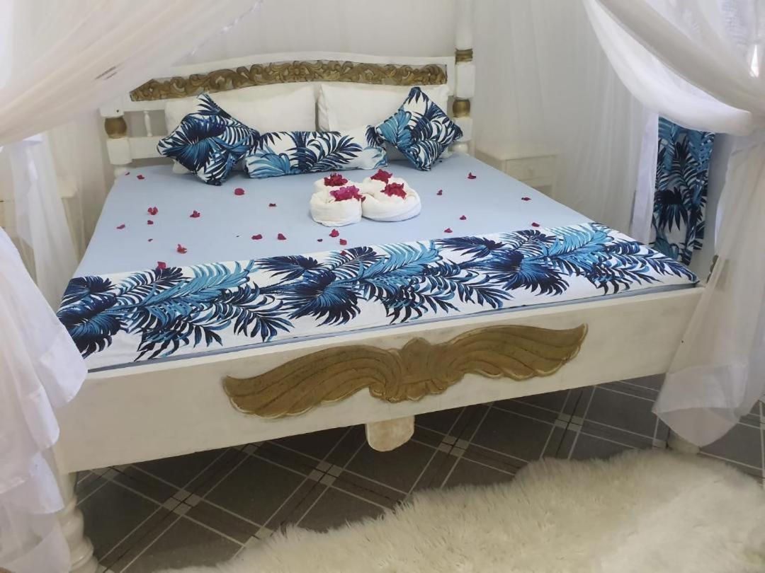 Nyumba Tulivu Apartment Watamu Luaran gambar