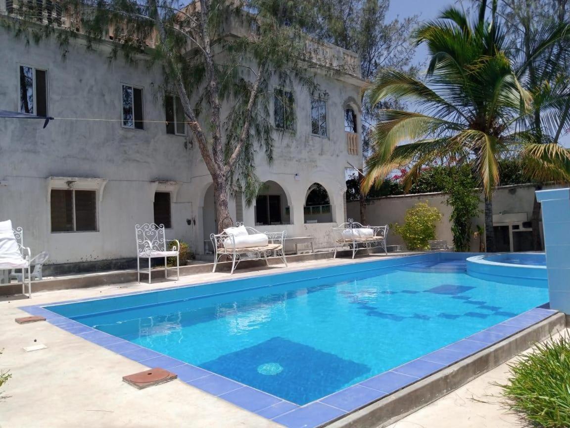 Nyumba Tulivu Apartment Watamu Luaran gambar