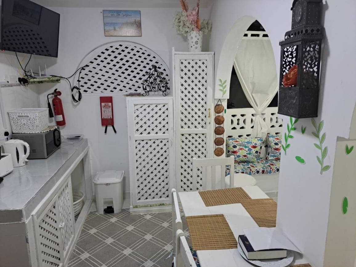 Nyumba Tulivu Apartment Watamu Luaran gambar