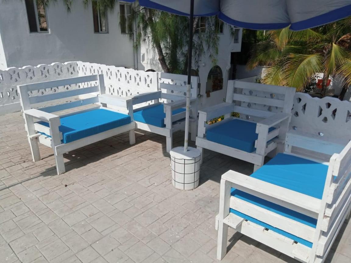 Nyumba Tulivu Apartment Watamu Luaran gambar