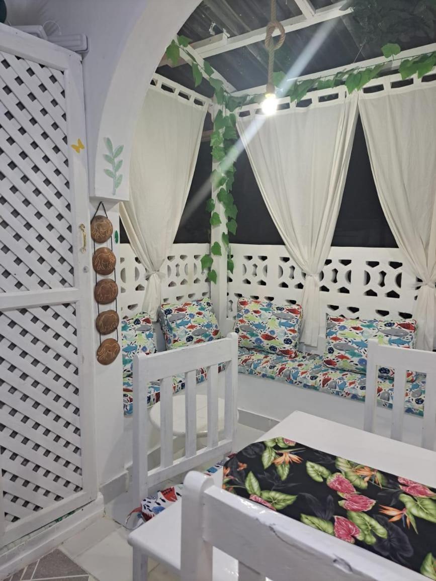 Nyumba Tulivu Apartment Watamu Luaran gambar